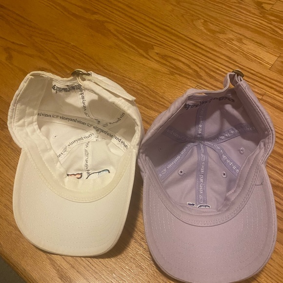 2 Kids Vineyard Vines hats - Picture 2 of 3